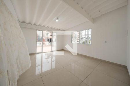 Sala 2 de casa para alugar com 2 quartos, 150m² em Vila Rui Barbosa, São Paulo