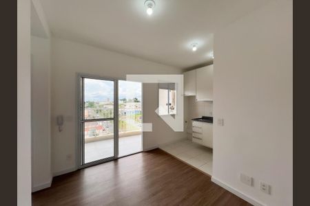 Sala de apartamento para alugar com 2 quartos, 47m² em Jardim Santo Antonio, Valinhos