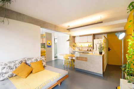 Sala de estar de apartamento para alugar com 1 quarto, 63m² em Sumarezinho, São Paulo