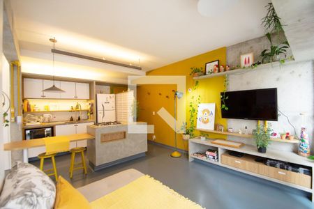 Sala de estar de apartamento para alugar com 1 quarto, 63m² em Sumarezinho, São Paulo