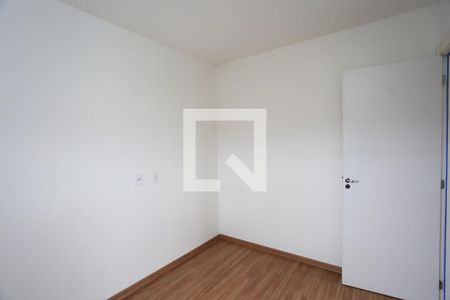quarto 1 de apartamento para alugar com 2 quartos, 42m² em Jardim Monte Alegre, Taboão da Serra