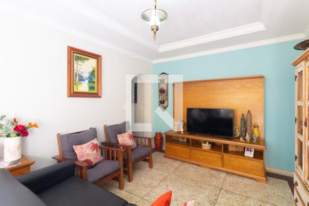 Sala 1 de casa à venda com 12 quartos, 390m² em Itaquera, São Paulo