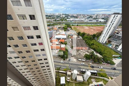 Vista  de apartamento para alugar com 2 quartos, 33m² em Veleiros, São Paulo