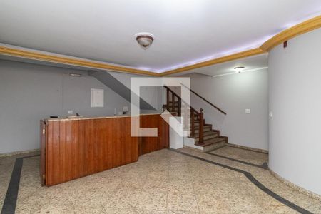 Sala de casa para alugar com 3 quartos, 251m² em Vila Rio Branco, São Paulo