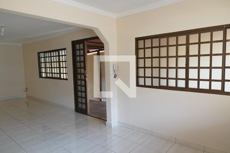 Sala de casa para alugar com 3 quartos, 70m² em Jardim Monte Serrat, Aparecida de Goiânia
