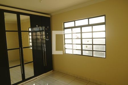 Quarto 1 de casa para alugar com 3 quartos, 70m² em Jardim Monte Serrat, Aparecida de Goiânia