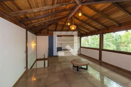 Sala de casa para alugar com 6 quartos, 325m² em Parque do Engenho, Nova Lima