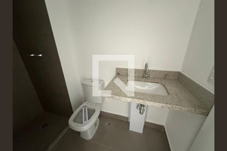 Banheiro da Suíte 1 de apartamento à venda com 3 quartos, 89m² em Alphaville, Barueri