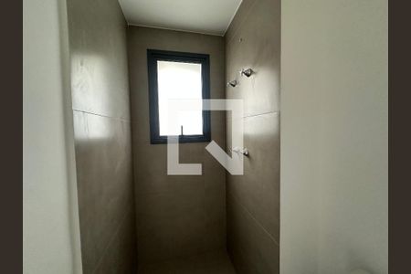 Banheiro da Suíte 3 de apartamento à venda com 3 quartos, 89m² em Alphaville, Barueri