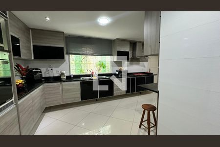 Cozinha de casa de condomínio à venda com 4 quartos, 450m² em Vargem Grande, Rio de Janeiro