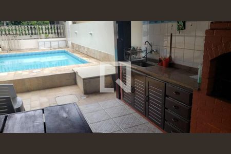 Casa à venda com 4 quartos, 200m² em Matapaca, Niterói