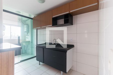 Sala/Cozinha de apartamento para alugar com 2 quartos, 48m² em Vila Mogilar, Mogi das Cruzes
