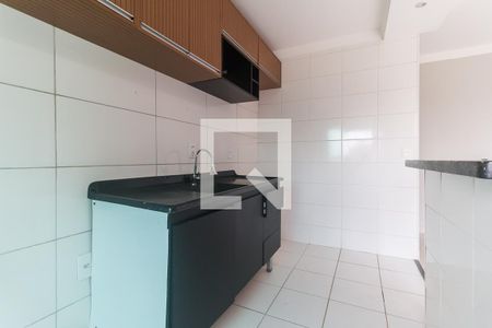 Sala/Cozinha de apartamento para alugar com 2 quartos, 48m² em Vila Mogilar, Mogi das Cruzes