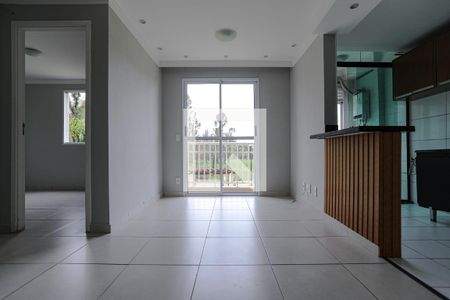 Sala de apartamento para alugar com 2 quartos, 48m² em Vila Mogilar, Mogi das Cruzes