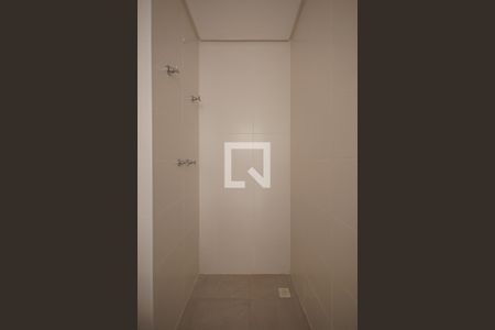 Banheiro Social de kitnet/studio para alugar com 1 quarto, 39m² em Lavadouro de Areia, Taubaté