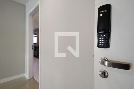 Sala de apartamento para alugar com 3 quartos, 110m² em Barra da Tijuca, Rio de Janeiro