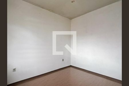 Quarto 2 de casa à venda com 2 quartos, 140m² em Bonfim, Belo Horizonte