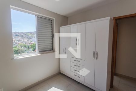 Suíte de apartamento à venda com 3 quartos, 70m² em Santa Efigênia, Belo Horizonte