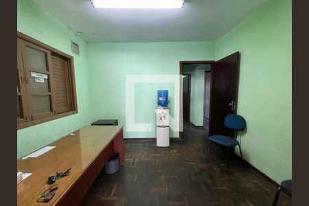 Casa para alugar com 3 quartos, 150m² em Jardim Ester Yolanda, São Paulo