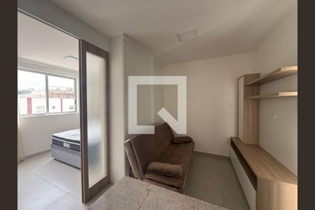 Sala/Cozinha de apartamento para alugar com 1 quarto, 33m² em Paquetá, Belo Horizonte