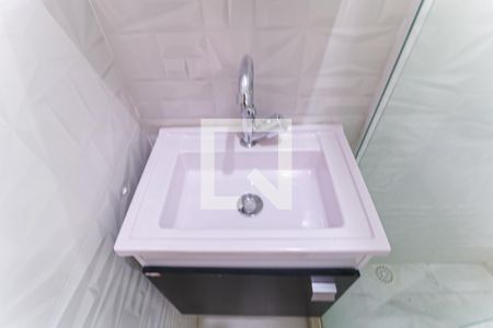 Banheiro de casa para alugar com 1 quarto, 27m² em Engenho de Dentro, Rio de Janeiro