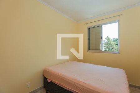 Quarto 1 de apartamento à venda com 3 quartos, 51m² em Conjunto Promorar Raposo Tavares, São Paulo