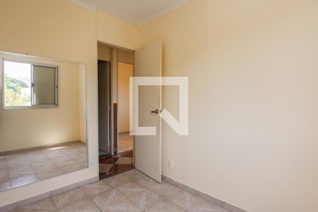 Quarto 3 de apartamento à venda com 3 quartos, 51m² em Conjunto Promorar Raposo Tavares, São Paulo