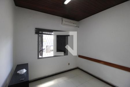 Casa para alugar com 3 quartos, 200m² em Floresta, Porto Alegre