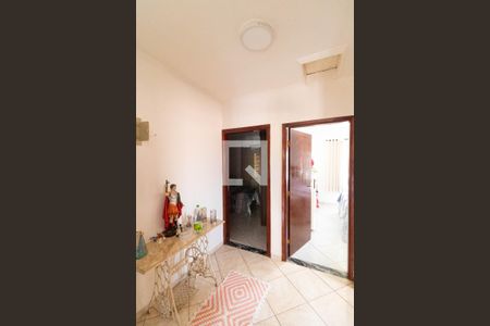 Hall dos Dormitórios de casa à venda com 4 quartos, 284m² em Jardim Eulina, Campinas