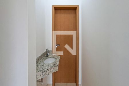 Lavabo de apartamento para alugar com 2 quartos, 81m² em Guilhermina, Praia Grande