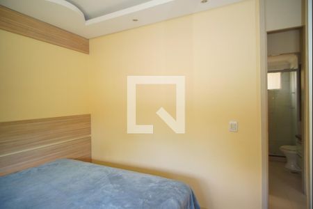 Quarto 1 de apartamento para alugar com 2 quartos, 67m² em Humaitá, Porto Alegre