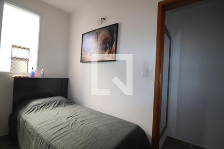Quarto 2 de apartamento à venda com 3 quartos, 100m² em Vila Linda, Santo André