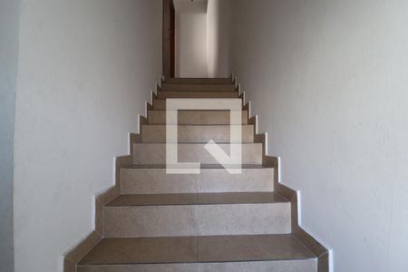 Escada Cobertura de apartamento à venda com 3 quartos, 100m² em Vila Linda, Santo André