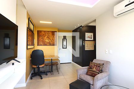 Sala de apartamento à venda com 2 quartos, 56m² em Sarandi, Porto Alegre