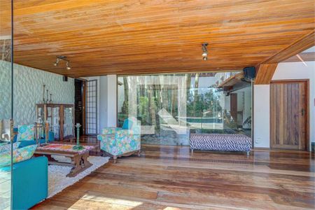 Casa de Condomínio à venda com 4 quartos, 500m² em Santo Amaro, São Paulo