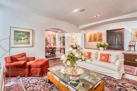 Casa à venda com 5 quartos, 800m² em Campo Belo, São Paulo