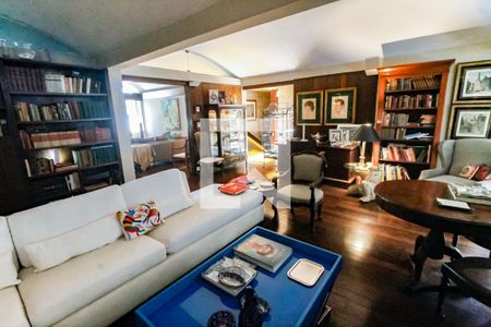 Sala 1 de casa à venda com 5 quartos, 509m² em Jardim Leonor, São Paulo