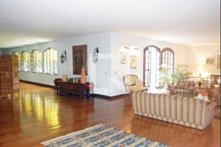 Casa à venda com 5 quartos, 873m² em Jardim Cordeiro, São Paulo