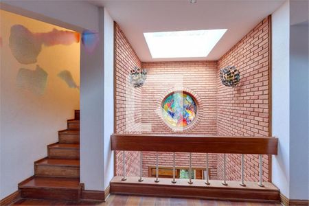 Casa à venda com 5 quartos, 742m² em Jardim dos Estados, São Paulo