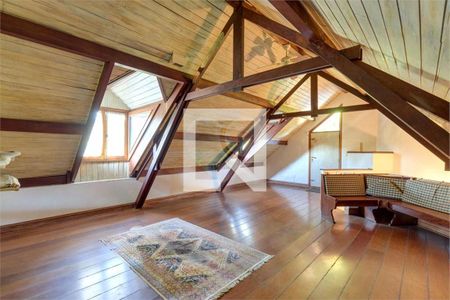 Casa à venda com 5 quartos, 742m² em Jardim dos Estados, São Paulo