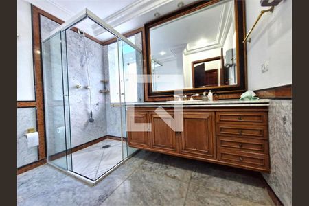 Casa à venda com 3 quartos, 579m² em Granja Julieta, São Paulo