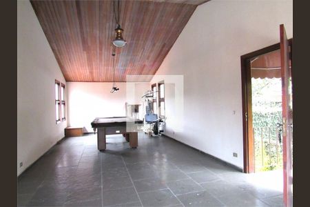 Casa à venda com 3 quartos, 598m² em Jardim Cordeiro, São Paulo