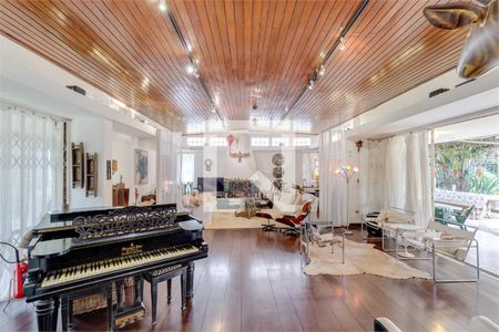 Casa à venda com 5 quartos, 566m² em Vila Nova Caledonia, São Paulo