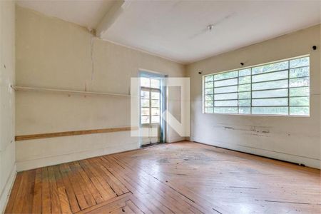 Casa à venda com 3 quartos, 620m² em Campo Belo, São Paulo