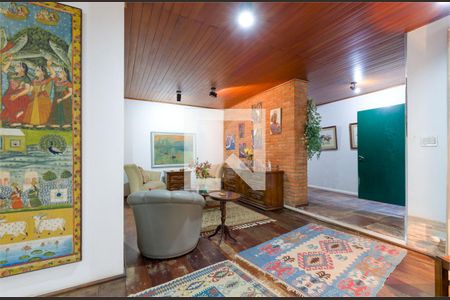 Casa à venda com 5 quartos, 543m² em Santo Amaro, São Paulo