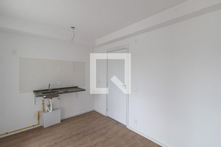 Sala e Cozinha  de apartamento para alugar com 2 quartos, 35m² em Cidade Antônio Estêvão de Carvalho, São Paulo