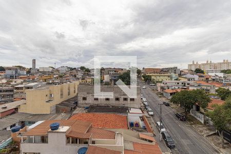 Vista Varanda Sala e Cozinha  de apartamento para alugar com 2 quartos, 35m² em Cidade Antônio Estêvão de Carvalho, São Paulo