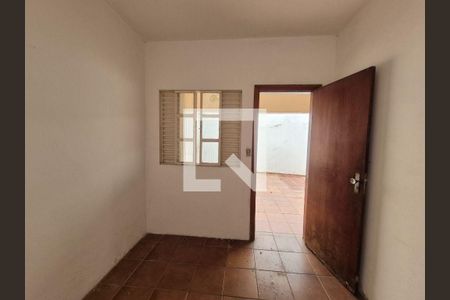 Casa à venda com 3 quartos, 204m² em Jardim Esmeralda, São Paulo