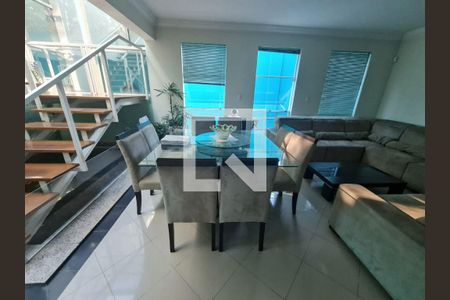 Casa à venda com 5 quartos, 384m² em Parque dos Principes, São Paulo