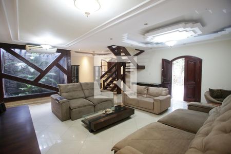 Sala de Estar de casa à venda com 5 quartos, 351m² em Pechincha, Rio de Janeiro
